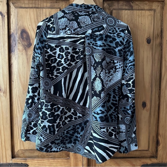 Animal Print Button Down Shirt Zebra Leopard Black Grey White - Medium - Picture 8 of 11